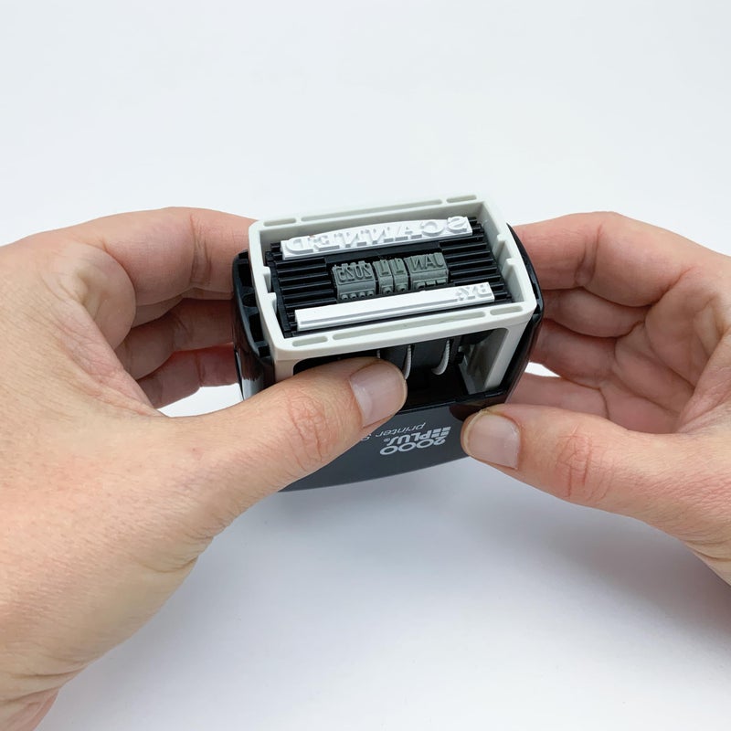 2000 PLUSÂ® 4-in-1 Date Stamp, 15/16" x 1 3/4", Blue/Red - Image 4